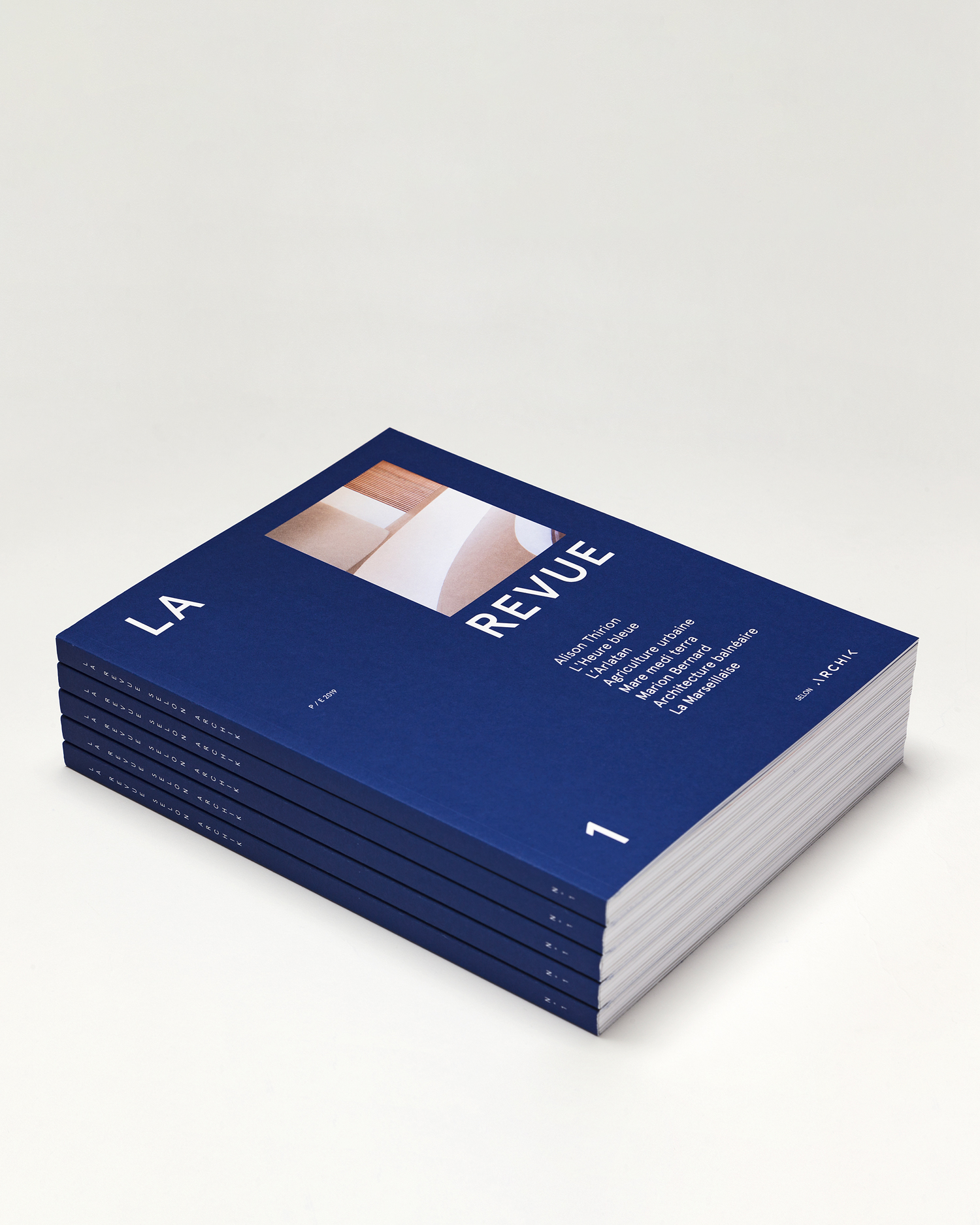 LA REVUE 1
